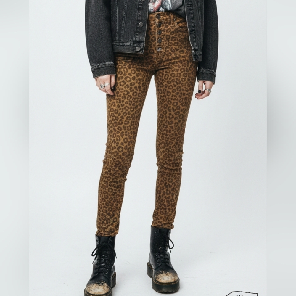 Time and Tru Brown Leopard Print Button Fly High Rise Ankle Jeans Punk Grunge 8